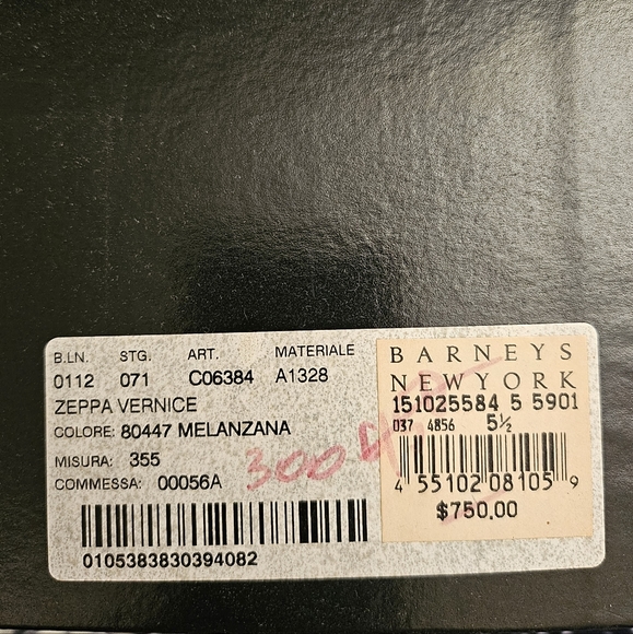 Dolce & Gabbana with box cutout wedge heel with gold trim and peeptoe - Picture 7 of 11